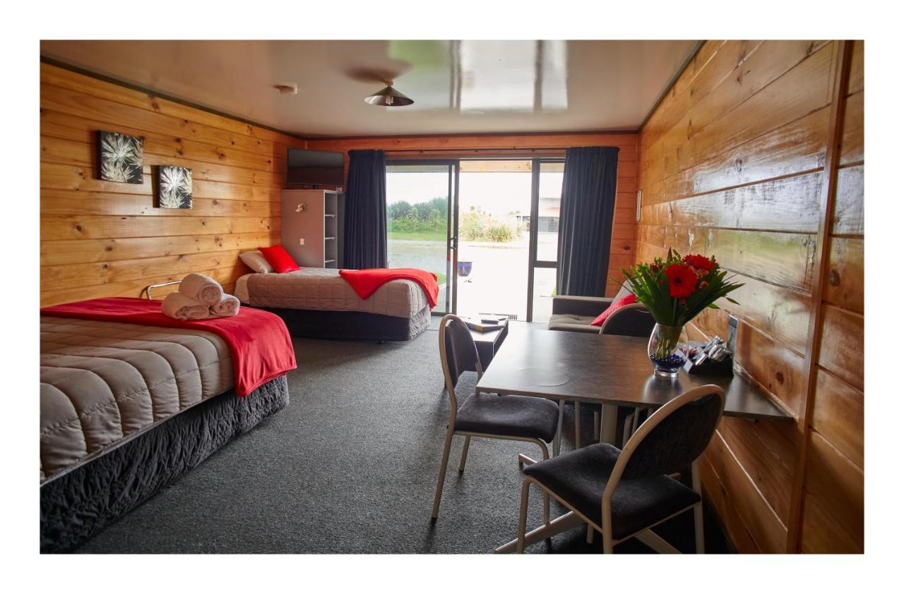 Greymouth Seaside Top 10 Holiday Park Eksteriør bilde